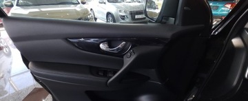 Nissan Qashqai II Crossover 1.2 DIG-T 115KM 2015 Nissan Qashqai Nissan Qashqai Kamera 360 Nawigacja MOZLIWA ZAMIANA 1.2, zdjęcie 21