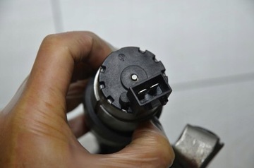 MOTOREK REGULACE SEDADLA ŘIDIČE SKLONU OE AUDI A8 D3