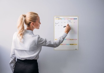 ПЛАНИРОВНИК МЕСЯЦ + ГОД УНИВЕРСАЛЬНЫЙ СУХОЕ СТИРАНИЕ SA