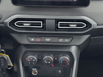 Dacia Sandero III Hatchback 5d 1.0 TCe ECO-G 100KM 2025 Od ręki - Expression LPG 1.0 TCe 100KM / Pakiet Parking Plus, zdjęcie 11