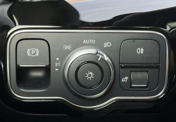 Mercedes CLA C118/X118 Shooting Brake 2.0 200d 150KM 2021 Mercedes-Benz CLA AMG 4Matic Duza Navi FV 23 2.0 Diesel 150KM, zdjęcie 37