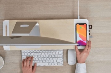 POUT Eyes8 — подставка для монитора с быстрой зарядкой и беспроводным подключением