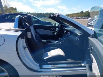 Mercedes SLK R172 2014 Mercedes-Benz SLK 250 2014 1.8l 1.8 Benzyna 201KM, zdjęcie 9