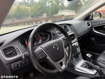 Volvo V40 II Hatchback Facelifting 2.0 D3 150KM 2018 Volvo V40 Volvo V40 D3 Inscription 2.0 Diesel 150KM, zdjęcie 27