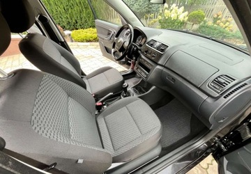 Skoda Fabia II Hatchback Facelifting 1.2 TDI CR DPF 75KM 2011 Skoda Fabia 1.2 turbo diesel 1 wlasciciel 100 serwisowany 1.2 75KM, zdjęcie 17