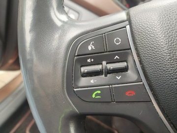 Hyundai i20 II Coupe 1.2 MPI 84KM 2016 Hyundai i20 1.2 84KM,Podgrzewane fotele i kierownica, zdjęcie 9