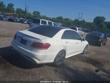 Mercedes Klasa E W213 2016 Mercedes-Benz Klasa E Mercedes-Benz E-Class 3.5 Benzyna 302KM, zdjęcie 6