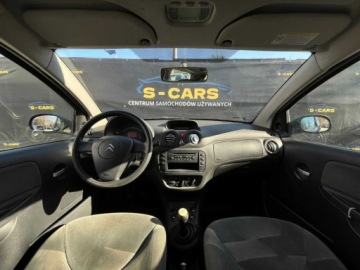 Citroen C2 1.1 i 61KM 2004 Citroen C2 Citroen C2 1.2b NISKI PRZEBIEG SUPER OKAZJA OC DO 02.27 Zami, zdjęcie 4