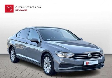 Volkswagen Passat B8 Variant Facelifting 1.5 TSI EVO 150KM 2022 Volkswagen Passat 1.5 Benzyna 150KM, zdjęcie 6