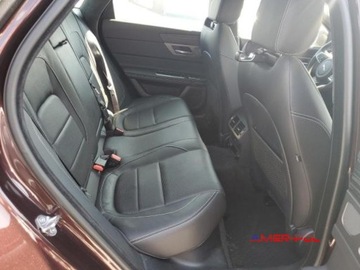 Jaguar XF II Sedan 3.0 V6 380KM 2020 Jaguar XF 2020 r., 3,0L XF S 3.0 Benzyna 380KM, zdjęcie 9