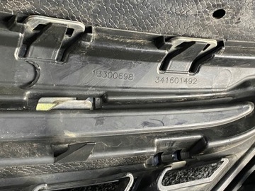 РЕШЕТКА РАДИАТОРА OPEL ZAFIRA C LIFT 13300698