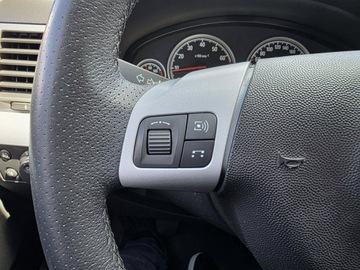 Opel Vectra C Sedan 1.8 ECOTEC 122KM 2005 Opel Vectra 1.8 Benzyna 122 KM, Klimatyzacja,, zdjęcie 11