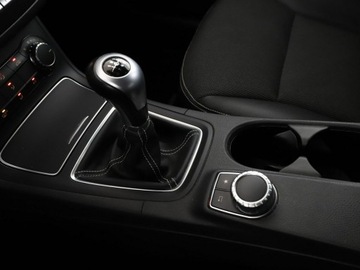 Mercedes Klasa B W246 Sports Tourer 180 BlueEFFICIENCY 122KM 2015 Mercedes B 180 PDC grzane fotele tempomat, zdjęcie 26