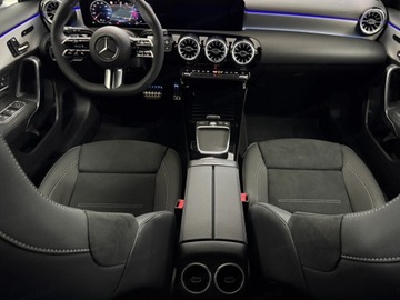 Mercedes Klasa A W177/V177 Hatchback Facelifting 2.0 220 190KM 2025 A Klasa 220 4-Matic AMG Line 2.0 (190KM) 2025, zdjęcie 4