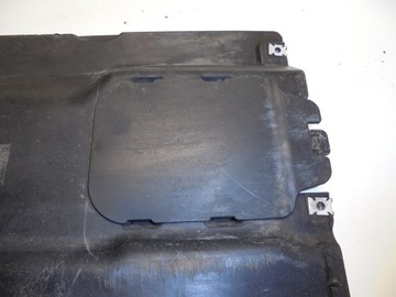 КРЫШКА ПАНЕЛЬ ШАССИ ПРАВАЯ, ПРОБКА VW PASSAT B8 3Q0825102A 3Q0825967