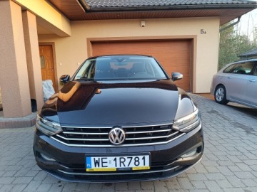 Volkswagen Passat B8 Limousine Facelifting 2.0 TDI SCR 150KM 2020 Volkswagen Passat B8 2.0 TDI DSG 88 tyś km Salon lakier otyginał rok 2020, zdjęcie 15