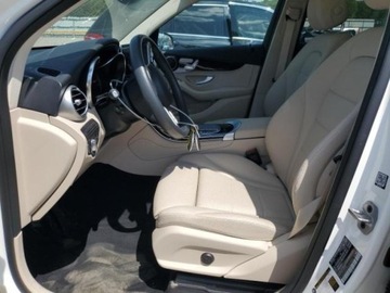 Mercedes GLC C254/X254 2022 Mercedes-Benz GLC 300, 2022r., 2.0L 2.0 Benzyna 255KM, zdjęcie 7