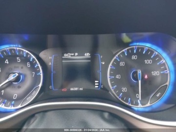 Chrysler Voyager V 2021 Chrysler Voyager 2021 Chrysler Voyager LXI FWD 3.6 Benzyna 287KM, zdjęcie 8