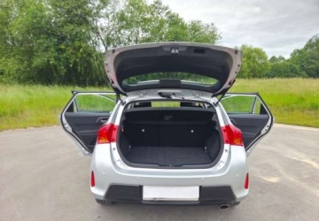 Toyota Auris I Hatchback 3d Facelifting 1.6 Valvematic 132KM 2013 Toyota Auris Toyota Auris 1.6 Valvematic Life 1.6 Benzyna 132KM, zdjęcie 22