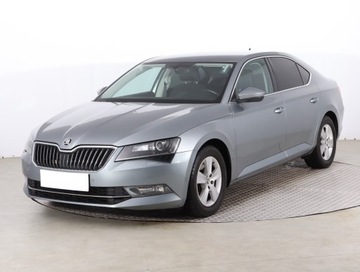 Skoda Superb III Liftback 1.8 TSI 180KM 2017 Skoda Superb 1.8 TSI, Salon Polska, Serwis ASO, zdjęcie 1