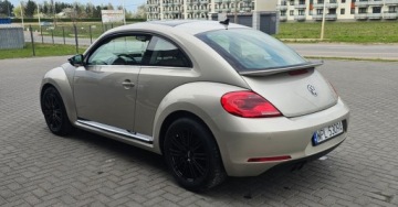 Volkswagen Beetle Hatchback 3d 1.4 TSI BlueMotion Technology 150KM 2015 Volkswagen Beetle 2015 R.1.4 benzyna 150 KM Nowy model BEETL led 1.4 150KM, zdjęcie 17