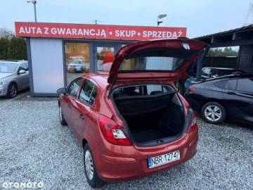 Opel Corsa D Hatchback 5d Facelifting 1.2 Twinport ECOTEC 85KM 2013 Opel Corsa Opel Corsa 1.2 16V Essentia 1.2 Benzyna 86KM, zdjęcie 14