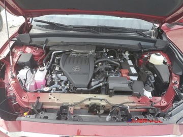 Toyota 2025 Toyota Grand Highlander 2025 r., 2,4 GRAND HIGHLANDER LE 2.4 Benzyna 262KM, zdjęcie 11