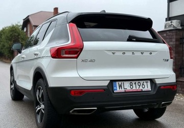 Volvo XC40 Crossover 2.0 T5 247KM 2018 Volvo XC 40 Salon PL FV23 RDesign Panorama Martwe Pole CarPlay AndroidAuto, zdjęcie 5