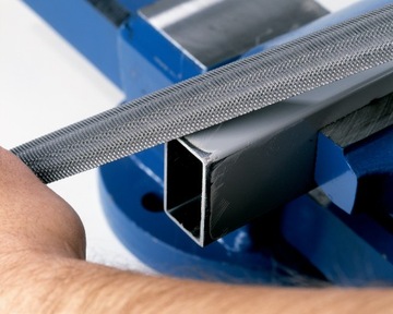 BAHCO 1-210-06-2-2 PILNIK DO METALU PÓŁOKRĄGŁY 150 mm ERGO - DOKŁADNY