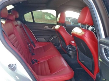 Alfa Romeo Giulia II Sedan Facelifting 2.0 Turbo 280KM 2022 Alfa Romeo Giulia Super 2022 2.0 Benzyna 280KM, zdjęcie 10