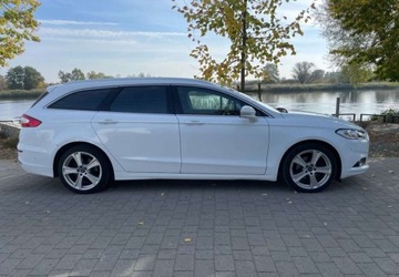 Ford Mondeo V Kombi 1.5 EcoBoost 160KM 2015 Ford Mondeo Ford Mondeo Turnier 1.5 EcoBoost Start-Stopp Business Edition, zdjęcie 5