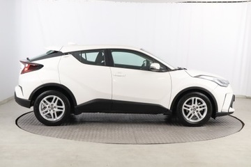 Toyota C-HR I Crossover Facelifting 1.8 Hybrid 122KM 2023 Toyota C-HR 1.8 Hybrid, Serwis ASO, Automat, zdjęcie 5