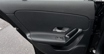 Mercedes CLA C118/X118 Coupe Facelifting 1.3 200 163KM 2024 Mercedes-Benz CLA Salon PL Od Dealera Kamera Android Podgrzewane fotele MB, zdjęcie 23