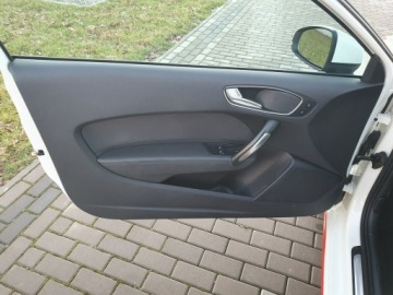 Audi A1 I 2010 Audi A1 3-drzwiowe 1.6tdi 110KM Sport Bixenon Ledy, zdjęcie 18