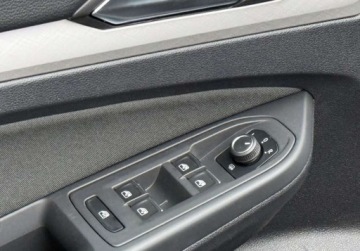 Volkswagen Golf VIII 2021 Volkswagen Golf Variant LED Plus Keyless Ambiente Czujniki parkowania, zdjęcie 24