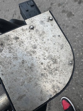 DRAK SSAK SENZOR ÚROVNI PALIVA MERCEDES ACTROS MP 4 ANTOS A0095428218