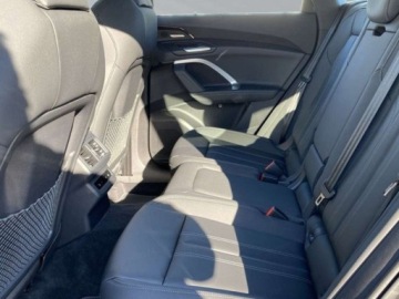 Audi 2025 AUDI Q5 TDI quattro S line Sportback Suv 2.0 (204KM) 2025, zdjęcie 12
