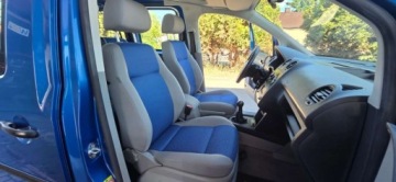 Volkswagen Caddy III Furgon 1.6 102KM 2006 Volkswagen Caddy 1,6 Mpi 102Km Alu Climatronic Import Raty Oplaty ASO, zdjęcie 29