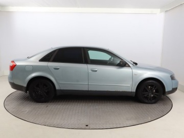 Audi A4 B6 Sedan 2.0 20V 131KM 2001 Audi A4 2.0, Automat, HAK, Klima, Klimatronic,ALU, zdjęcie 5