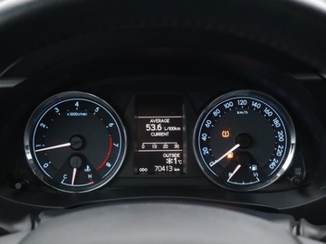 Toyota Corolla X Sedan Facelifting 1.6 Valvematic 132KM 2014 Toyota Corolla 1.6 Valvematic, Salon Polska, zdjęcie 10