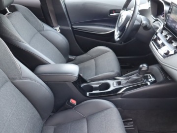 Toyota Corolla XII TS Kombi 1.8 Hybrid 122KM 2021 Toyota Corolla 1.8 Hybrid, Salon Polska, zdjęcie 8