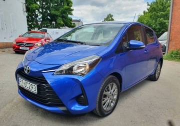 Toyota Yaris III Hatchback 5d Facelifting 2017 1.0 VVT-i 72KM 2020 Toyota Yaris Nawigacja Kamera Radar GetHelp Benzyna 72KM, zdjęcie 6