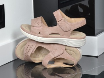 УДОБНЫЕ ЖЕНСКИЕ КОЖАНЫЕ СПОРТИВНЫЕ САНДАЛИИ НА ЛИПУЧКЕ