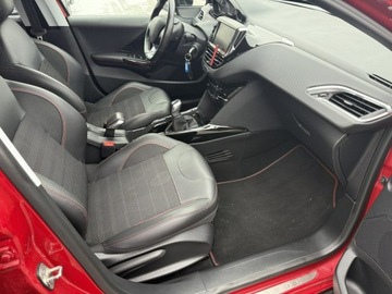 Peugeot 2008 I SUV Facelifting 1.2 PureTech 110KM 2018 Peugeot 2008 GT-Line * * 110KM *, zdjęcie 9