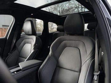 Volvo XC60 II Crossover Plug-In Facelifting 2.0 T8 455KM 2025 XC60 T8 Plug-In Hybrid AWD Plus Black Edition 2.0 (455 KM) 2025, zdjęcie 5