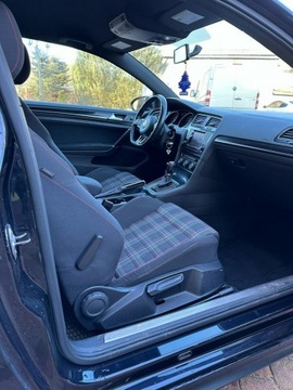 Volkswagen Golf VII GTI 3d 2.0 TSI 230KM 2015 Volkswagen Golf VII GTI, zdjęcie 6