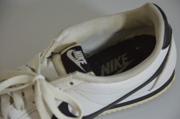 Buty poreklamacyjne Nike Classic Cortez Leather r. 39 807471-101