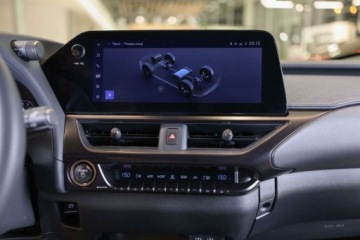 Lexus UX 2024 Lexus UX 300h F Sport Design AWD 2.0 Hybryda 152KM, zdjęcie 18