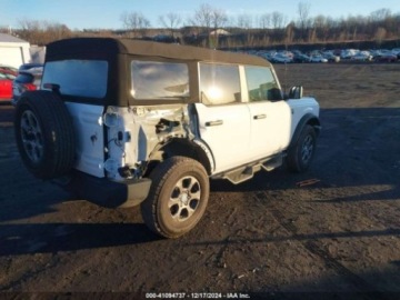 Ford Bronco VI 2024 Ford Bronco 2024r., 4x4, 2.3L 2.3 Benzyna 275KM, zdjęcie 3