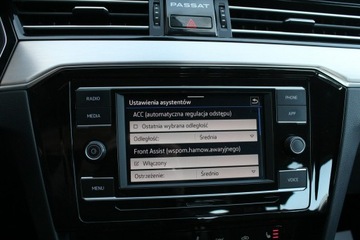 Volkswagen Passat B8 Variant Facelifting 1.5 TSI EVO 150KM 2022 Volkswagen Passat ELEGANCE 1.5 TSI 150KM Salon Polska GWARANCJA SelectCar+, zdjęcie 28